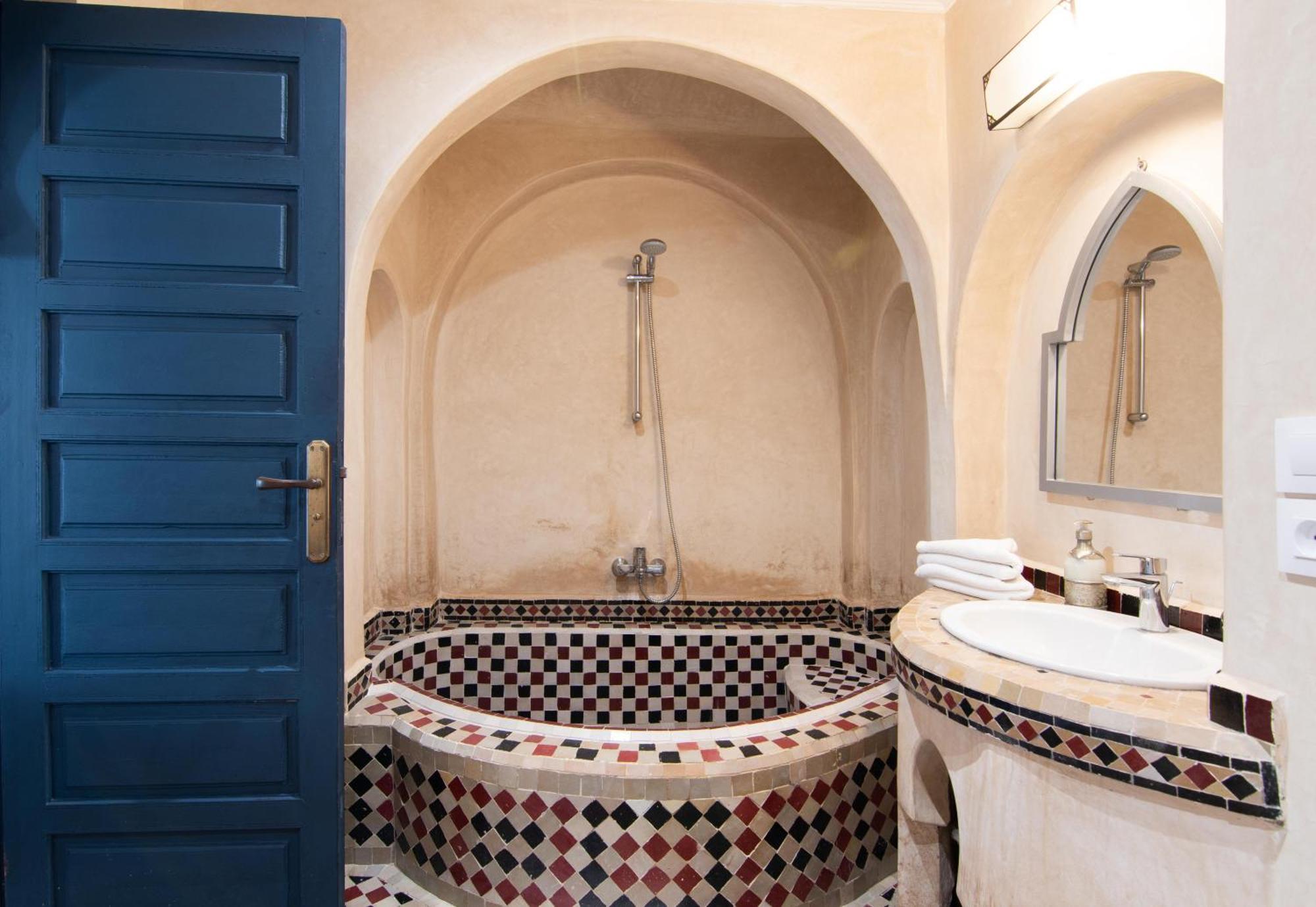 The Central House Marrakech Medina Marrakesh Exterior photo